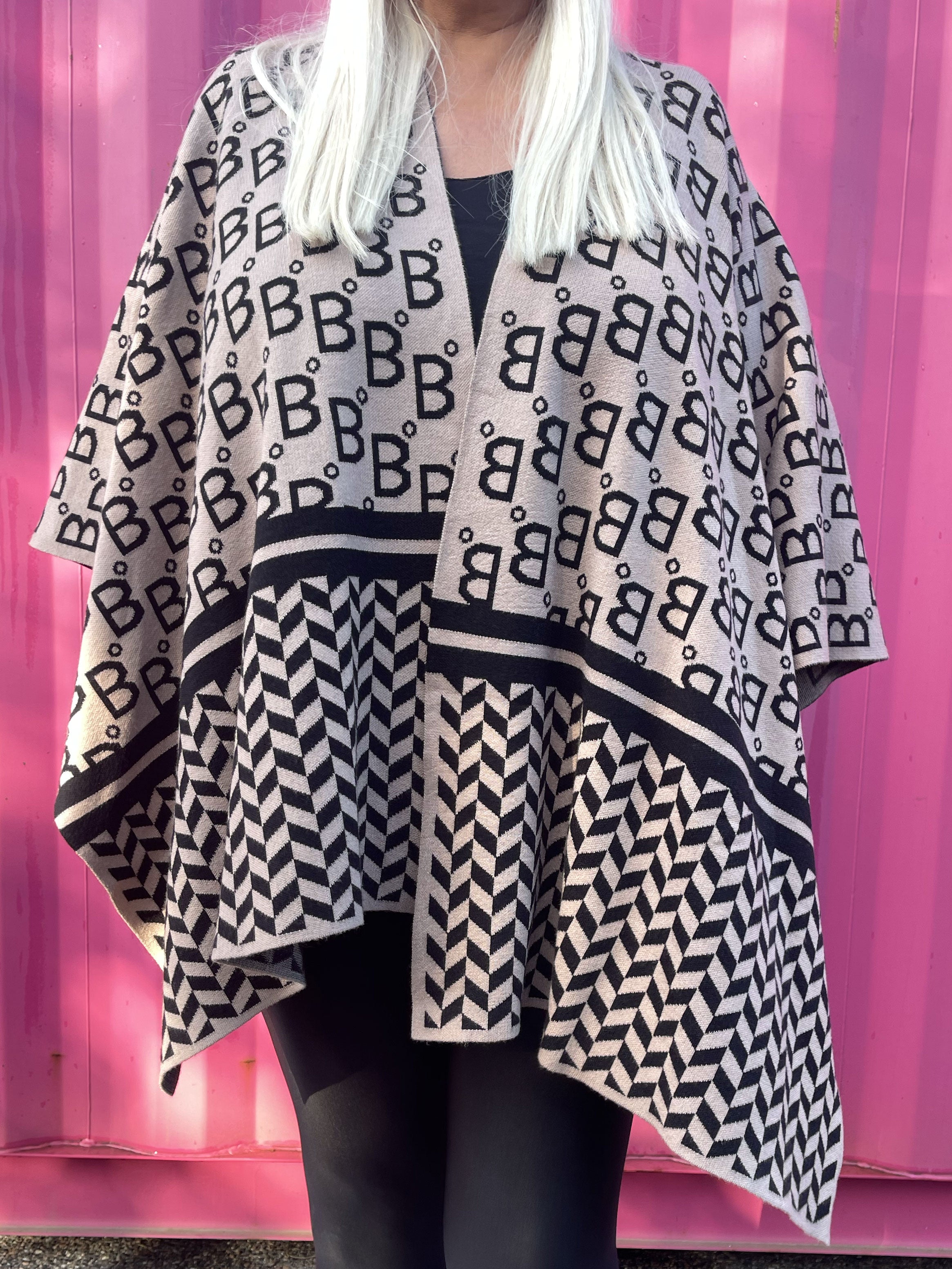 Rosalinde - Mjuk mönstrad stickad sjal